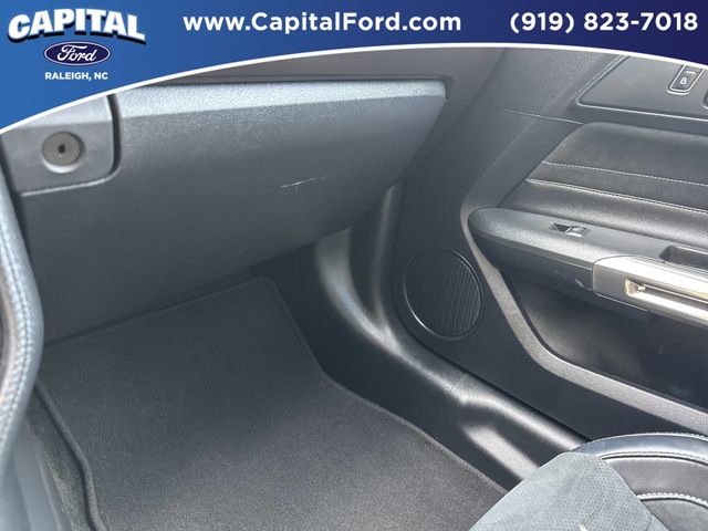 Used 2016  Ford Shelby GT350 image 25