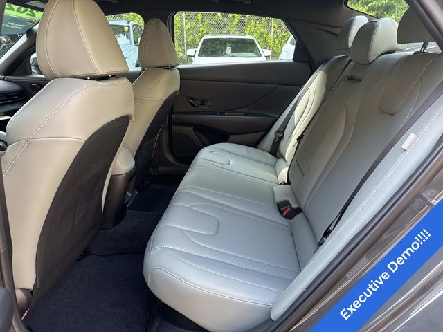 2025 Hyundai Elantra Hybrid
