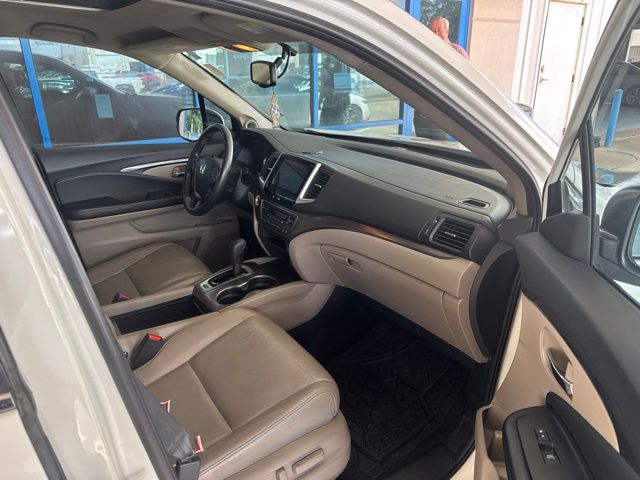 car-gallery-5