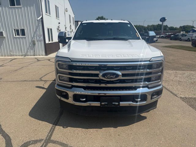 2024 Oxford White Ford Super Duty F-250 SRW King Ranch 4X4 Truck