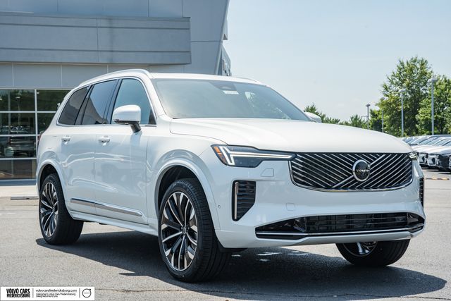 2026 Volvo XC90 B6 Plus 7-Seater