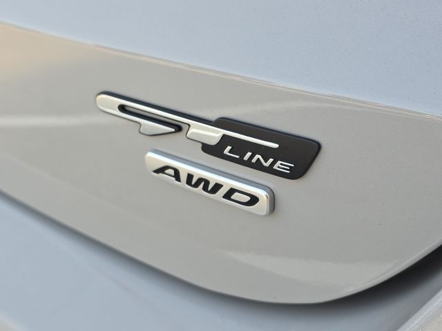 2021 Kia K5 GT-Line:B02455
