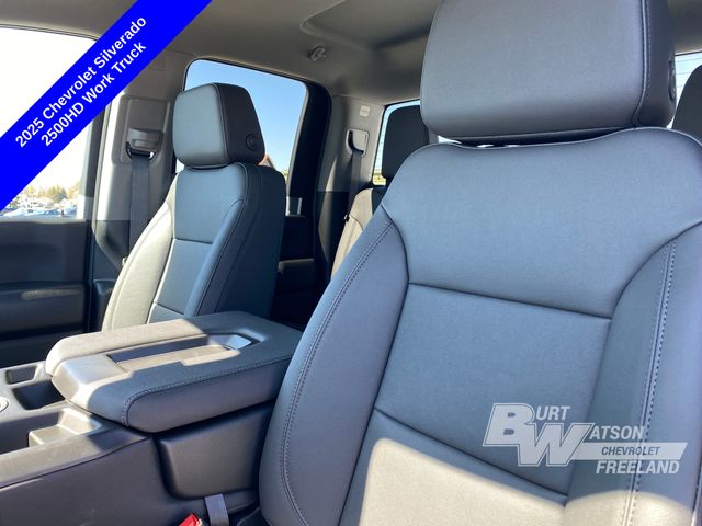 2025 Chevrolet Silverado 2500HD Work Truck photo