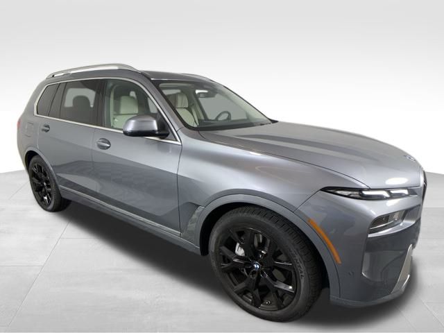 2025 BMW X7 xDrive40i 8