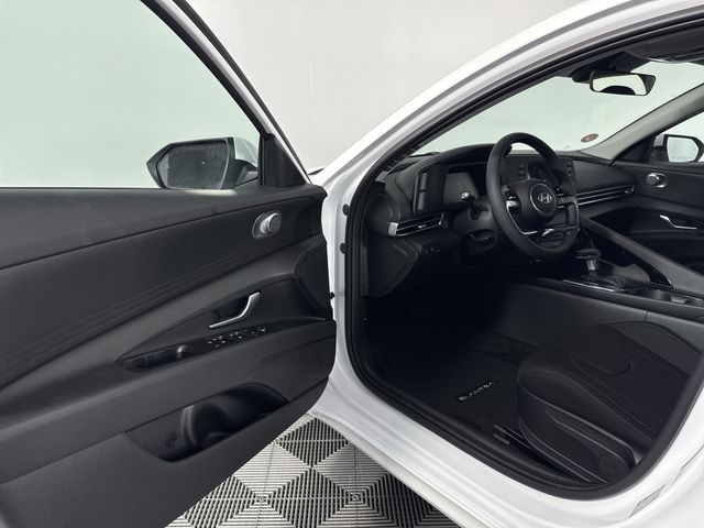 Used 2025 Hyundai Elantra Hybrid For Sale in Indianapolis, IN