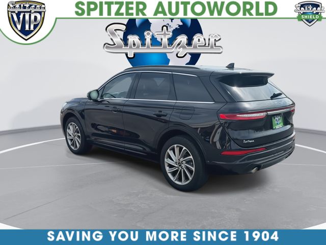 Certified Used 2025  Lincoln Grand Touring image 7