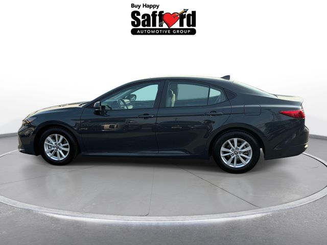 Used 2025  Toyota LE image 4
