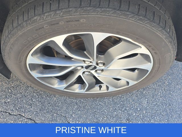 2022 Lincoln Nautilus Reserve White Metallic - Grieco Acura - Image 27
