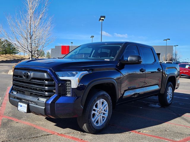 2022 Toyota Tundra SR5 CrewMax Cab 4WD