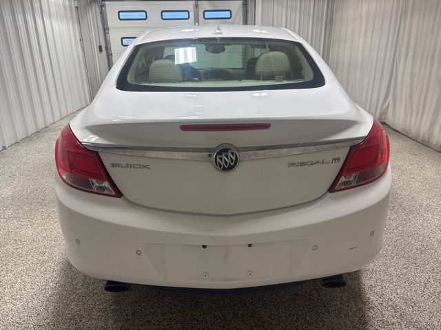 2013 Buick Regal Premium 1 photo