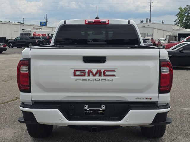 2024 GMC Canyon AT4:C02670