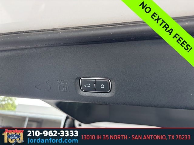 Used Car 2025 Ford Expedition  Active For Sale Under $60,000 In San Antonio, Texas
