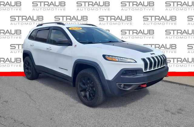 Bright White Clearcoat 2016 Jeep Cherokee Trailhawk 4WD SUV / Crossover Four-Wheel Drive 9-Speed Automatic
