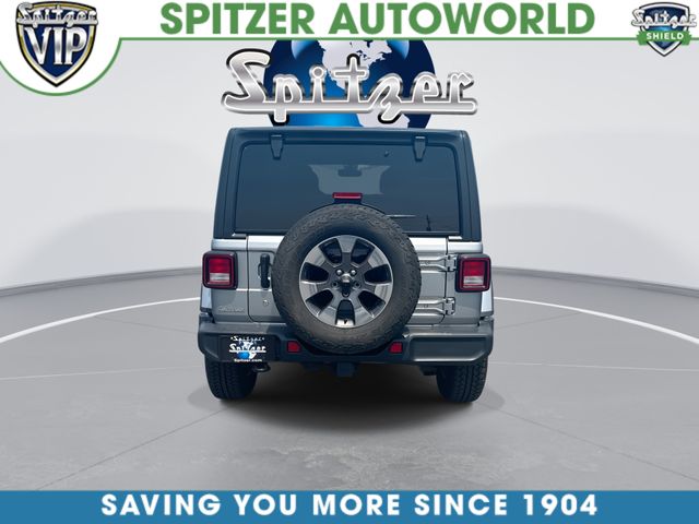 Used 2019 Silver Jeep Unlimited Sahara image 8