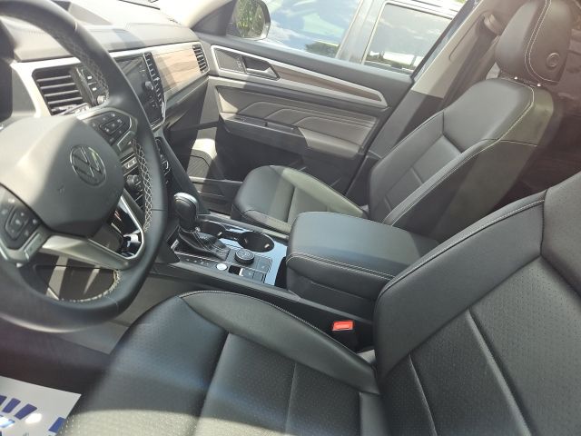 2023 Volkswagen Atlas SEL Blue at Stokes Volkswagen