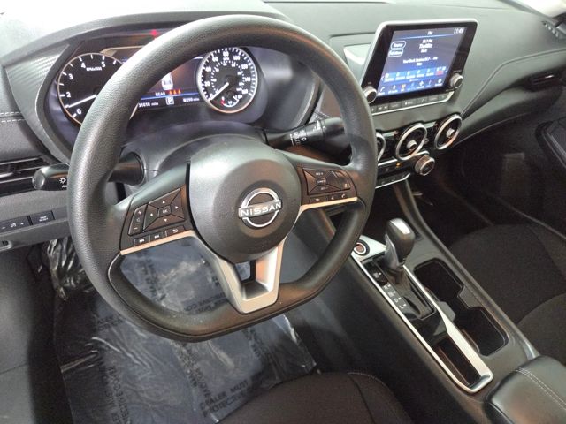 2024 Nissan Sentra SV photo 14