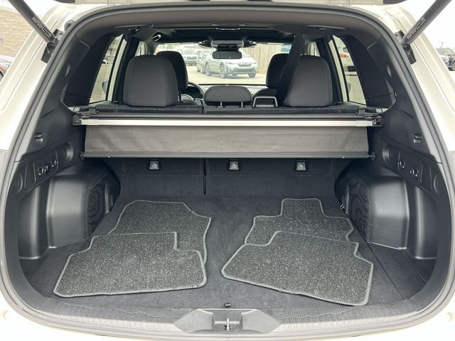 Used 2025 White Subaru Premium image 38