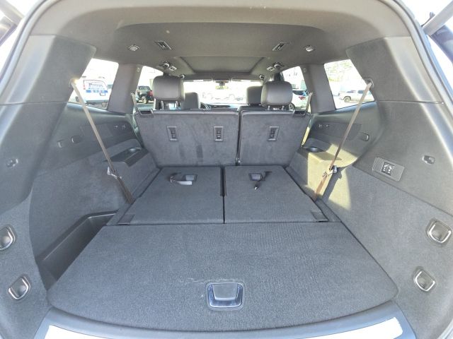 2024 Cadillac XT6 Luxury:C02525