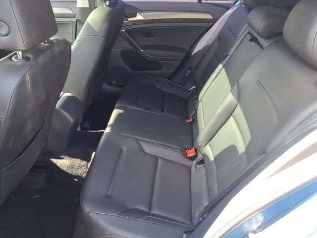 2021 Volkswagen Golf