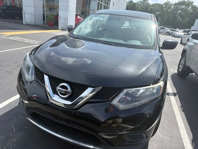 Used 2016 Black Nissan S image 2
