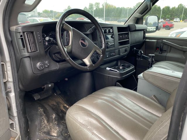 2018 GMC Savana 2500 Work Van 5