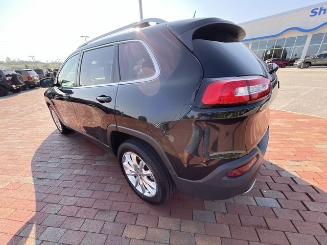 Used 2016 Jeep Cherokee SUV