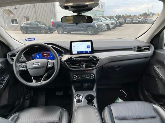 2021 Ford Escape SEL 45