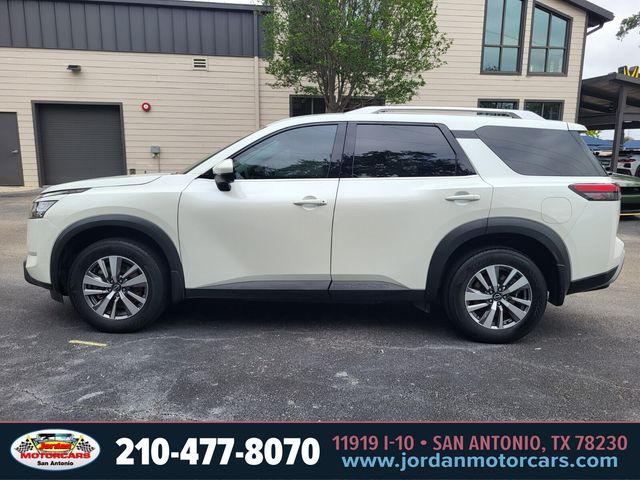 Used Car 2023 Nissan Pathfinder  Sl For Sale Under $35,000 In San Antonio, Texas