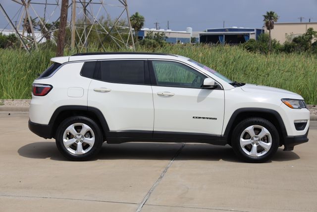 2018 Jeep Compass Latitude White at River Oaks CDJR
