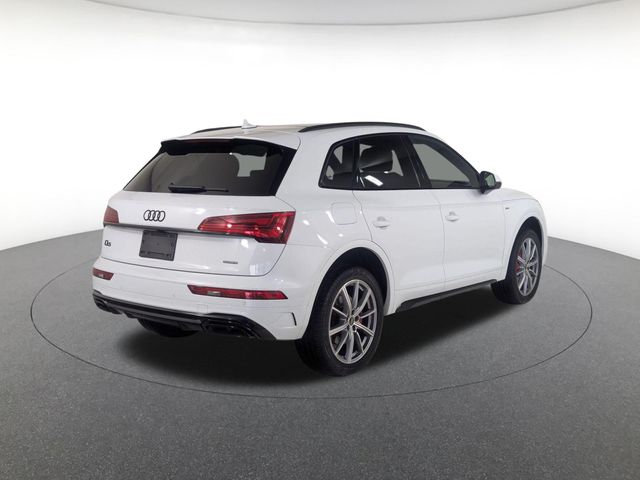 used 2024 Audi Q5 e car, priced at $43,281