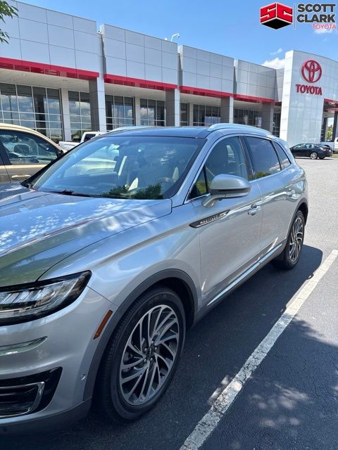 Used 2020 Lincoln Nautilus Reserve with VIN 2LMPJ8K99LBL09555 for sale in Matthews, NC