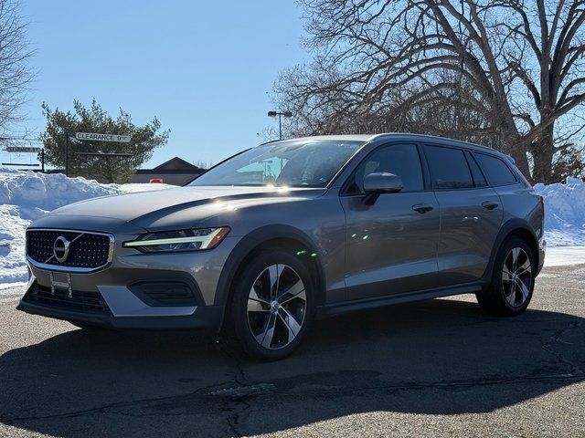 2020 Volvo V60 Cross Country T5 AWD