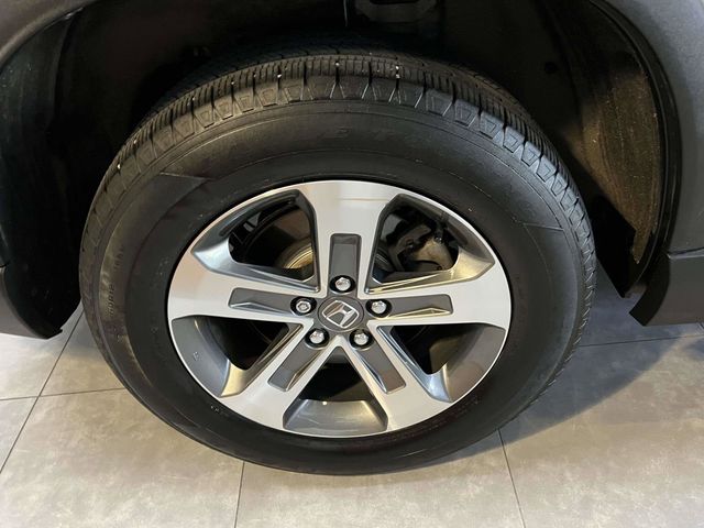 used 2025 Honda Pilot car, priced at $38,991
