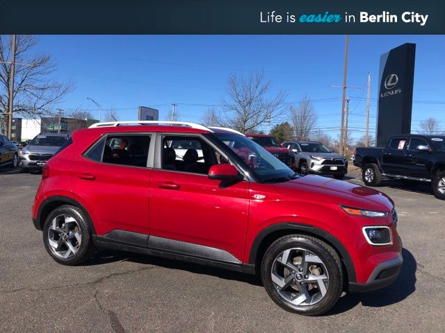 2023 Hyundai Venue Limited FWD