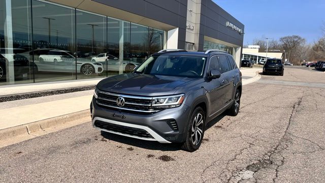 Gray 2021 Volkswagen Atlas V6 SEL Premium 4Motion SUV / Crossover All-Wheel Drive 8-Speed Automatic