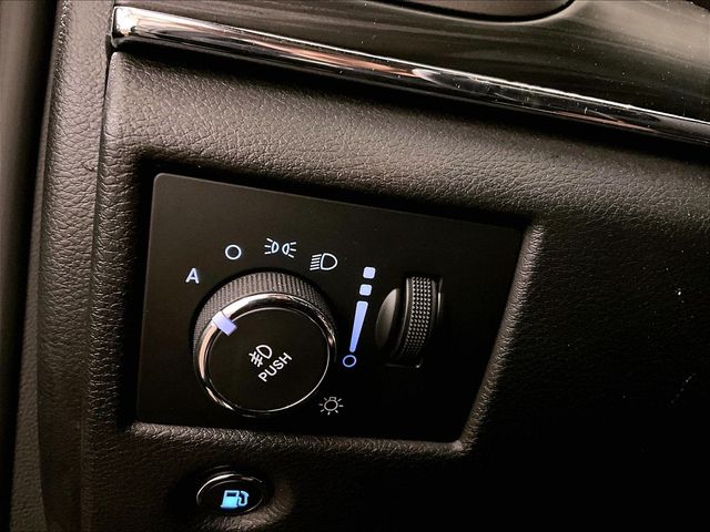 2020 Jeep Grand Cherokee Limited Gray at South Hills CDJR