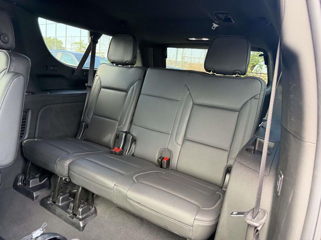 Used 2025 GMC Yukon XL SUV