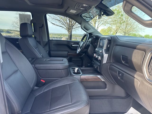 Used 2022 White GMC SLT image 9