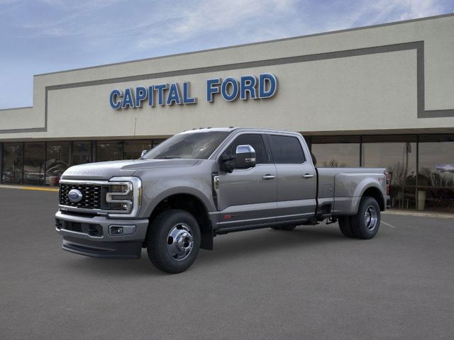 2026 Ford F-350 Super Duty Platinum's photo