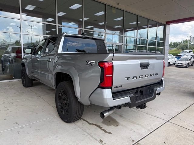 2025 Toyota Tacoma TRD Sport Double Cab photo 11