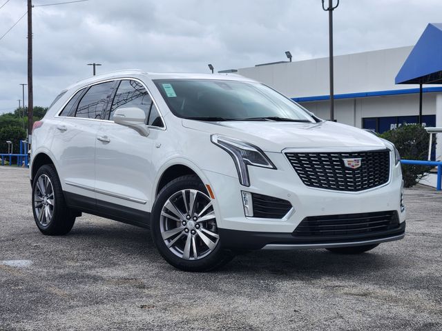 Crystal White Tricoat 2025 Cadillac XT5 Premium Luxury FWD SUV / Crossover Front-Wheel Drive 9-Speed Automatic