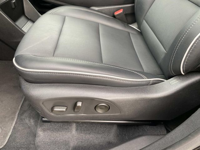 Used 2025 Buick Enclave SUV