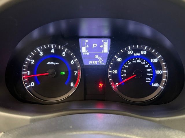 2016 Hyundai Accent SE photo