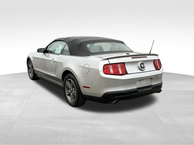 2011 Ford Mustang V6 Premium 18