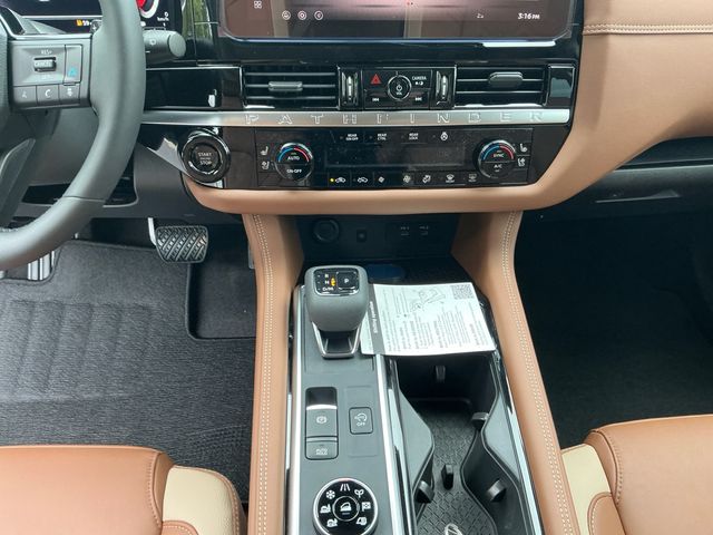 NissanPathfinder13