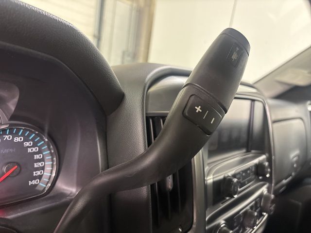 2017 Chevrolet Silverado 1500 LT photo