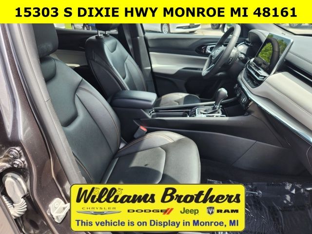 2024 Jeep Compass Limited - Baltic Gray Metallic Clearcoat exterior view 17