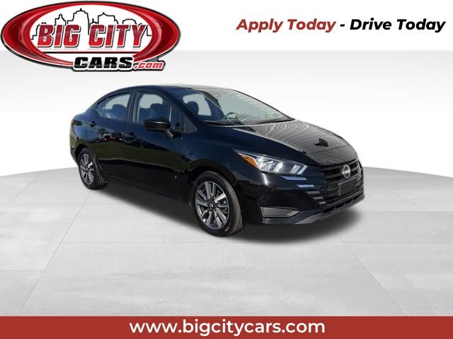 2023 Nissan Versa SV FWD