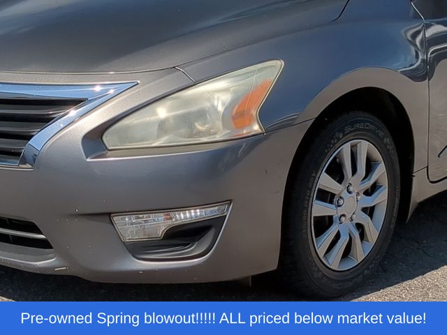 Used 2015 Gray Nissan 2.5 S image 17