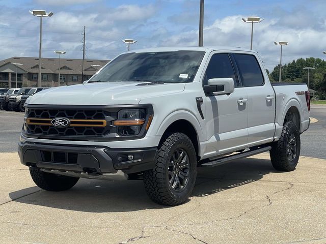 New 2026 White Ford Tremor image 5